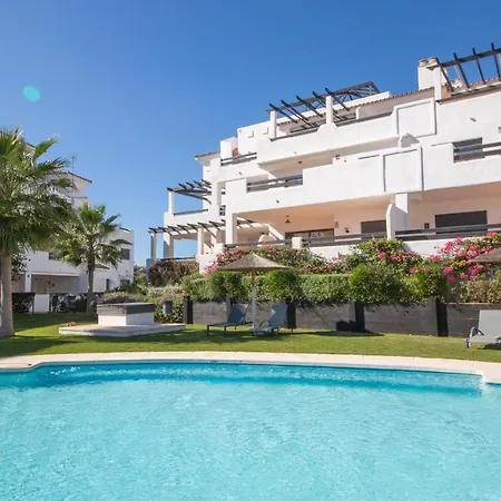 Lotus 6 Atico A * Casares